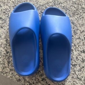 Adidas brand new Yeezy slides Azure